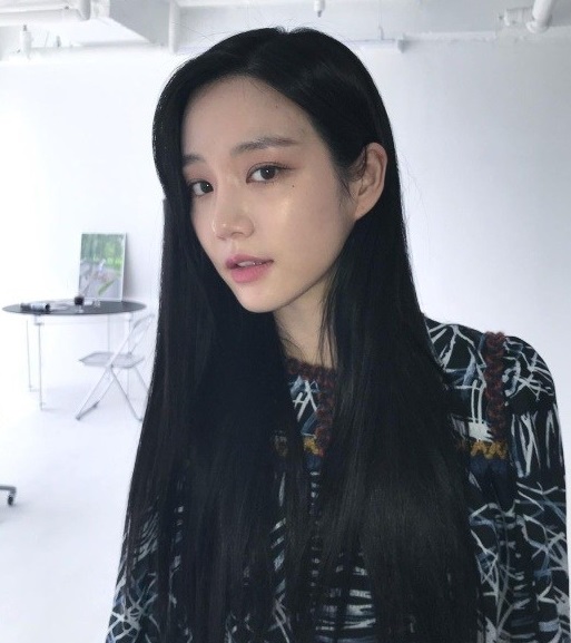 Lee Yu-bi’s super-close skin no humiliation at any angle