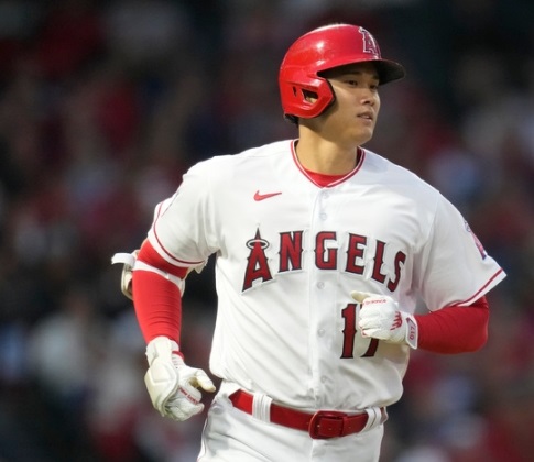 Ohtani’s 4th consecutive win by the Angels the 12th home run
